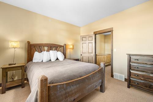M1-A-1351 Gerry Sorensen Way, Kimberley, BC - Indoor Photo Showing Bedroom