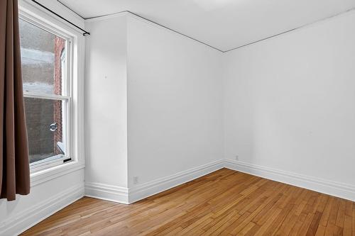 Bedroom - 2324 Av. Belgrave, Montréal (Côte-Des-Neiges/Notre-Dame-De-Grâce), QC - Indoor Photo Showing Other Room