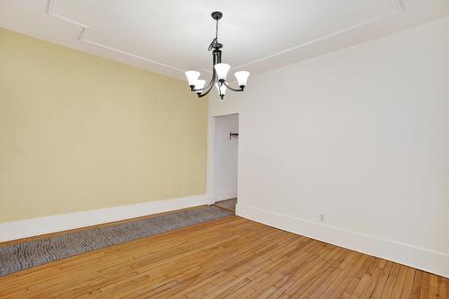 Dining room - 2324 Av. Belgrave, Montréal (Côte-Des-Neiges/Notre-Dame-De-Grâce), QC - Indoor Photo Showing Other Room