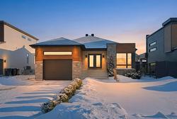 32 Rue des Plaines  Saint-Jean-Sur-Richelieu, QC J2W 1H7