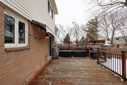 3068 Cantelon Crescent, Mississauga, ON - Outdoor