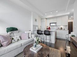 2406-181 Bedford Road  Toronto, ON M5R 0A5