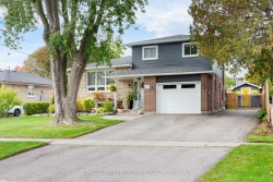 382 Nipigon Street N Oshawa, ON L1J 4N9