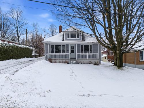 480 Rue May  Coaticook, QC J1A 1S9