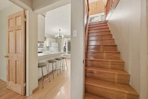 Escalier - 480 Rue May, Coaticook, QC - Indoor Photo Showing Other Room