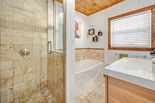 Salle de bains - 977 Ch. Notre-Dame, Sainte-Adèle, QC - Indoor Photo Showing Bathroom