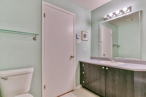 Salle de bains - 811 Rue Primeau, Saint-Eustache, QC 