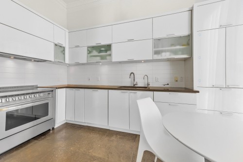 Kitchen - 901-801 Rue De La Commune E., Montréal (Ville-Marie), QC - Indoor Photo Showing Kitchen