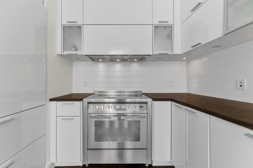 Kitchen - 901-801 Rue De La Commune E., Montréal (Ville-Marie), QC - Indoor Photo Showing Kitchen