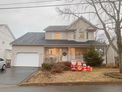 47 Nottingham Street  Bedford, NS B4A 3A8