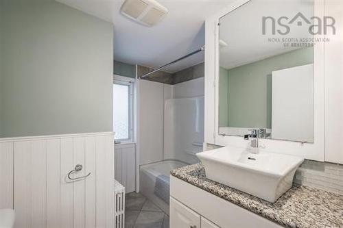 82 Sunnybrae Avenue, Halifax, NS 