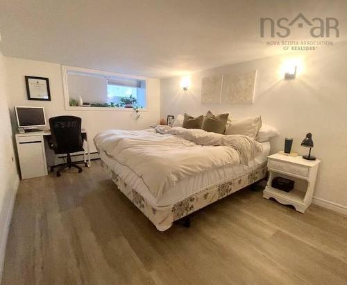 82 Sunnybrae Avenue, Halifax, NS 