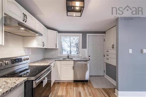 82 Sunnybrae Avenue, Halifax, NS 