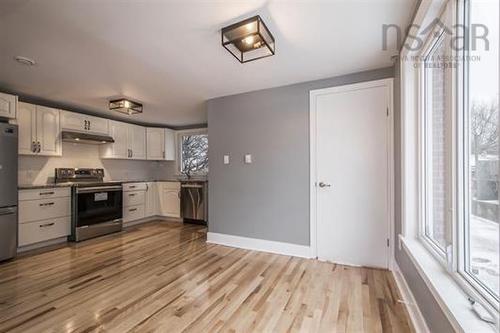 82 Sunnybrae Avenue, Halifax, NS 