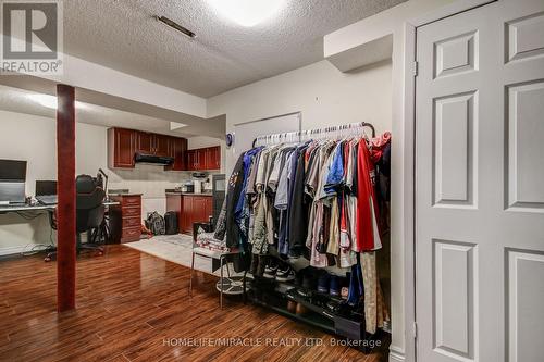 3124 Patrick Crescent, Mississauga, ON - Indoor