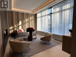 905 - 1606 CHARLES STREET  Whitby, ON L1N 0P1