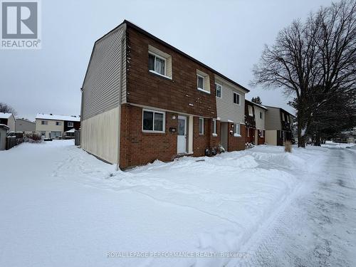 40 - 76 F SEYTON DRIVE  Ottawa, ON K2H 8W4