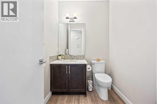 144 Legacy Mount Se, Calgary, AB - Indoor Photo Showing Bathroom
