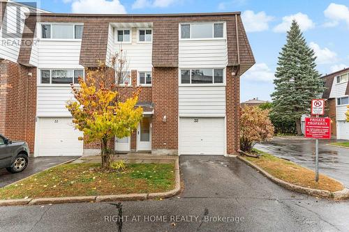 32 - 2296 ORIENT PARK DRIVE  Ottawa, ON K1B 4N6