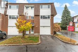 32 - 2296 ORIENT PARK DRIVE  Ottawa, ON K1B 4N6