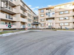 210, 22 Park Meadows Drive SE  Medicine Hat, AB T1B 4E8