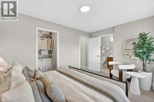 7079 Rangeview Avenue Se, Calgary, AB - Indoor Photo Showing Bedroom