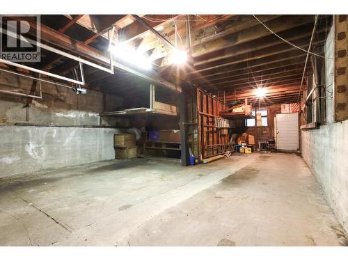 329 E Pender Street, Vancouver, BC - Indoor Photo Showing Garage
