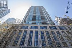 3209 - 18 YONGE STREET  Toronto, ON M5E 1Z8