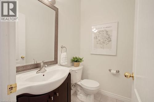 2446 Sutton Drive, Burlington, ON - Indoor Photo Showing Bathroom