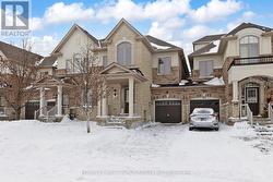 85 LIVING CRESCENT  Markham, ON L6C 0T4