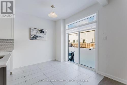 850 Cappamore Drive, Ottawa, ON - Indoor