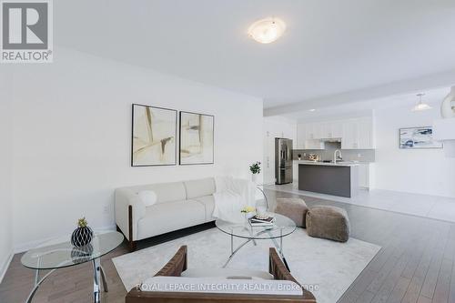 850 Cappamore Drive, Ottawa, ON - Indoor