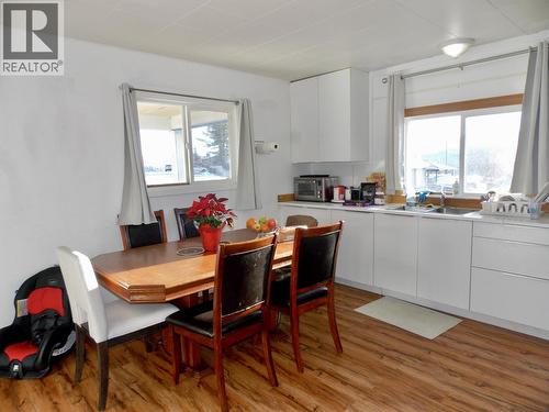 1196 N 2Nd Avenue, Williams Lake, BC - Indoor Photo Showing Dining Room