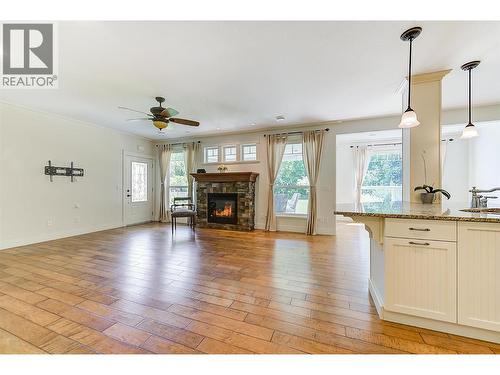 2423 Paramount Drive, West Kelowna, BC - Indoor Photo Showing Living Room With Fireplace