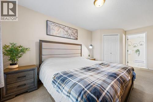555 Houghton Road Unit# 206, Kelowna, BC - Indoor Photo Showing Bedroom