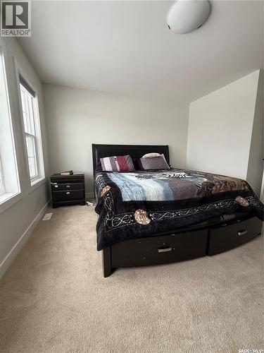 104 Westfield Road, Saskatoon, SK - Indoor Photo Showing Bedroom