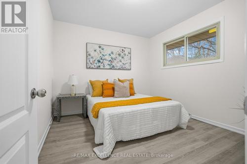 45 Stevenson Road N, Oshawa, ON - Indoor Photo Showing Bedroom