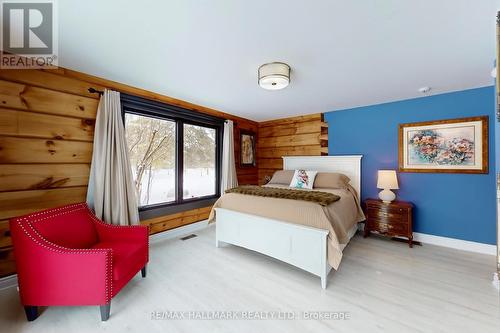 13551 Concession 5 Road, Uxbridge, ON - Indoor Photo Showing Bedroom