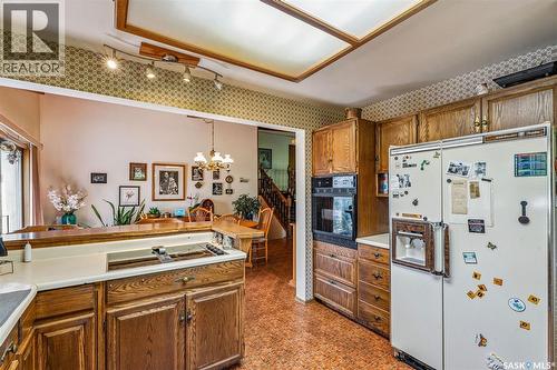 Norman And Maxine Gierl Yard Site, Leroy Rm No. 339, SK - Indoor Photo Showing Kitchen