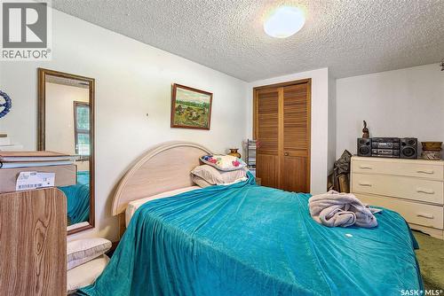 Norman And Maxine Gierl Yard Site, Leroy Rm No. 339, SK - Indoor Photo Showing Bedroom