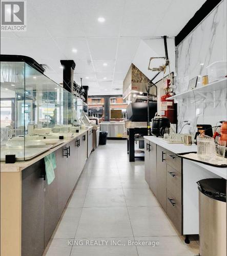 4781 Wyandotte Street E, Windsor, ON 