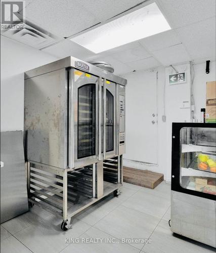 4781 Wyandotte Street E, Windsor, ON 