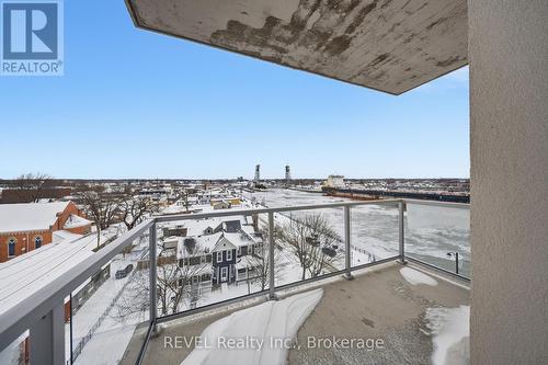 605 - 118 West Street, Port Colborne (Sugarloaf), ON - Outdoor With Balcony With View