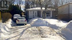 758 BOTANY HILL CRESCENT  Newmarket, ON L3Y 3A8