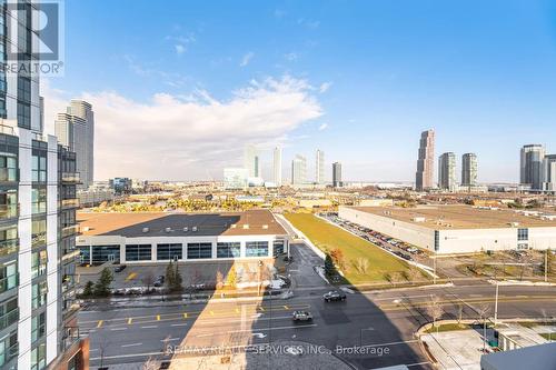 1007 - 60 Honeycrisp Crescent, Vaughan, ON - Outdoor With View