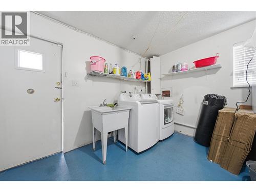 154 E 64Th Avenue, Vancouver, BC - Indoor Photo Showing Laundry Room