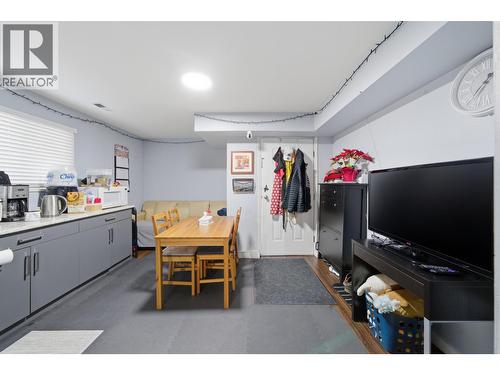 154 E 64Th Avenue, Vancouver, BC - Indoor