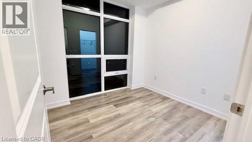 470 Dundas Street E Unit# 1009, Waterdown, ON - Indoor Photo Showing Other Room