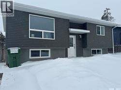 595 Cook CRESCENT  La Ronge, SK S0J 1L0