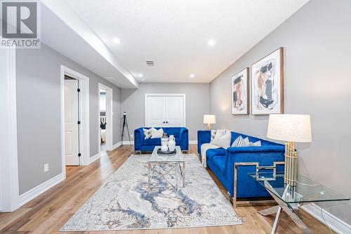 11 - 2848 King Street, Lincoln, ON - Indoor Photo Showing Living Room